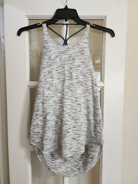 lululemon athletica Tops - Lululemon Twist & Toil Tank Size 8 Space Dye Open Back Shelf Bra